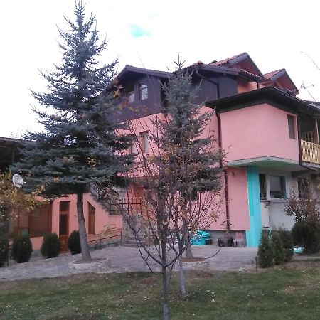 Villa Lilia Apriltsi  Esterno foto