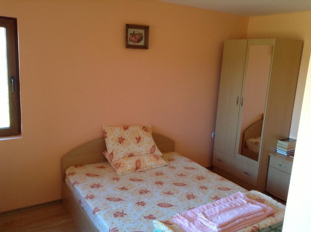 Villa Lilia Apriltsi  Camera foto