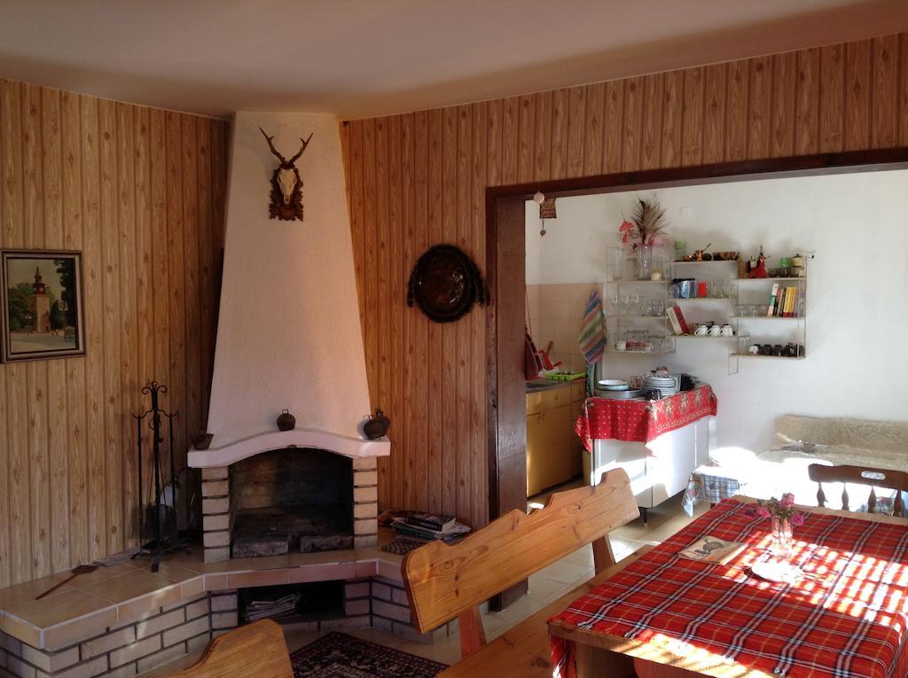 Villa Lilia Apriltsi  Esterno foto
